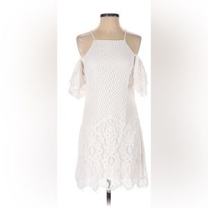 NWT SPEECHLESS JUNIORS DRESS